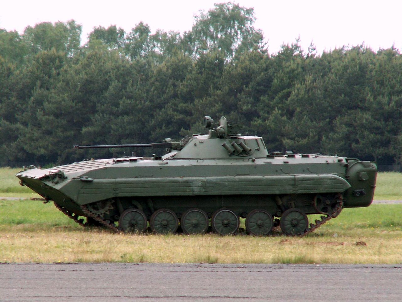 BMP-2 Detail Laufwerk oder Turm, ohne Wappen oder Truppenkennzeichen im Bild